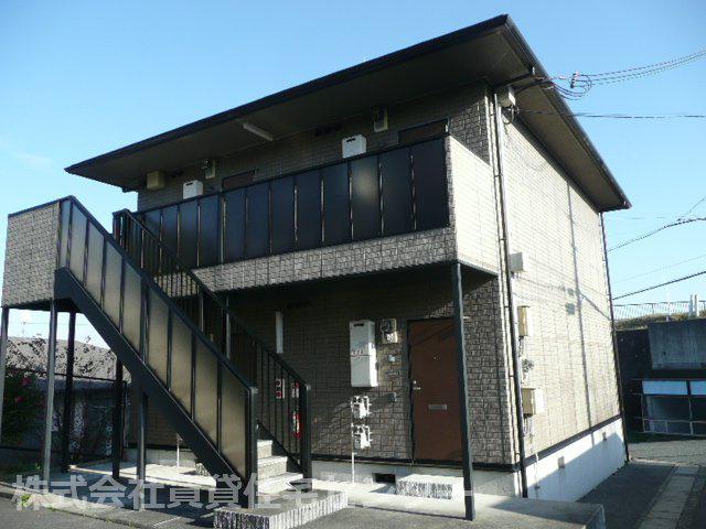 ロイヤルハイツ三石