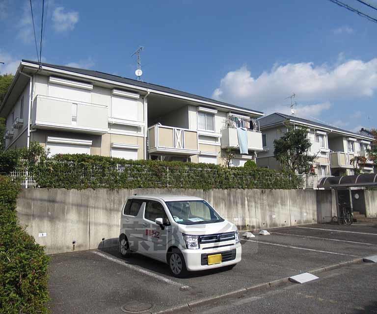 ファミールA・B