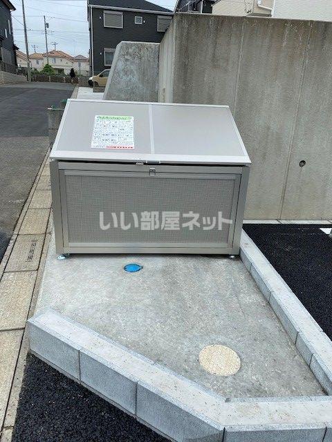 ウィステリア