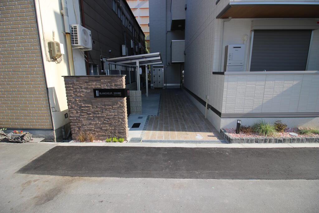 BLANCHEUR関目