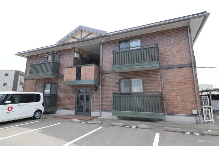 リビングタウン小松弐番館