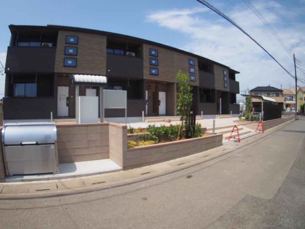 ＪＲ宇都宮線 蓮田駅 徒歩20分 2階建 築1年