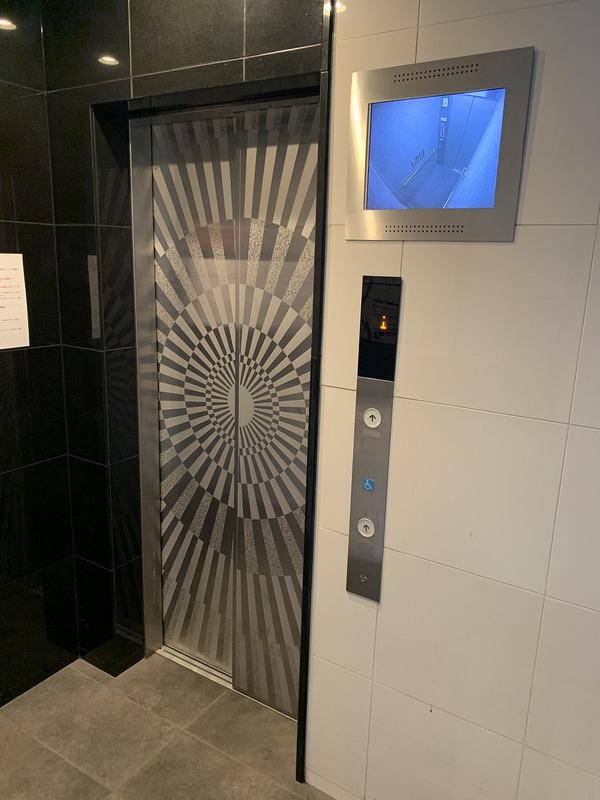 ララプレイス梅田西イルミナーレ