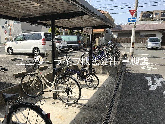 ヤーデンハウス
