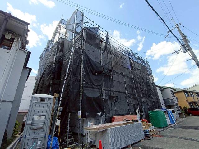 LA-CREA香露園