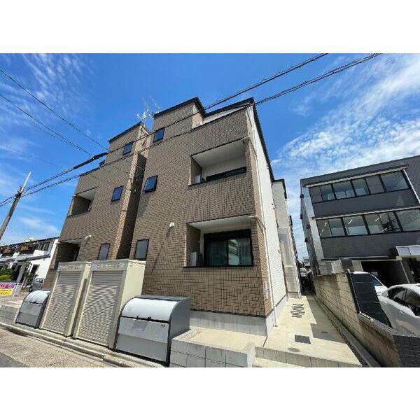 ROBOT HOUSE 守山B棟ロボットハウ
