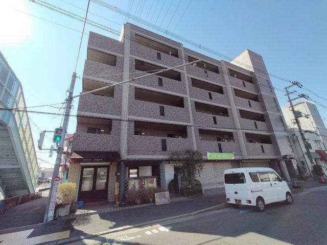パルエミール