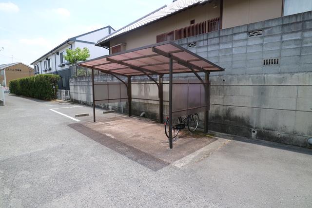 プレジール藤原(1K/1階)の外観写真