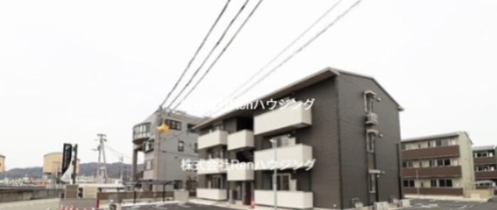 ラ・トゥール山城西 A棟