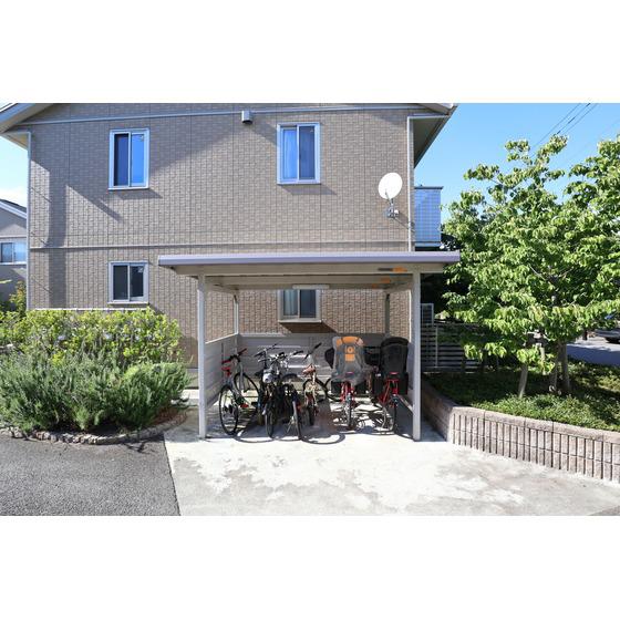 GARDEN HOUSE SHIMOAKAE