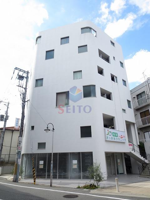 LARKSPUR岡町(ワンルーム/3階)