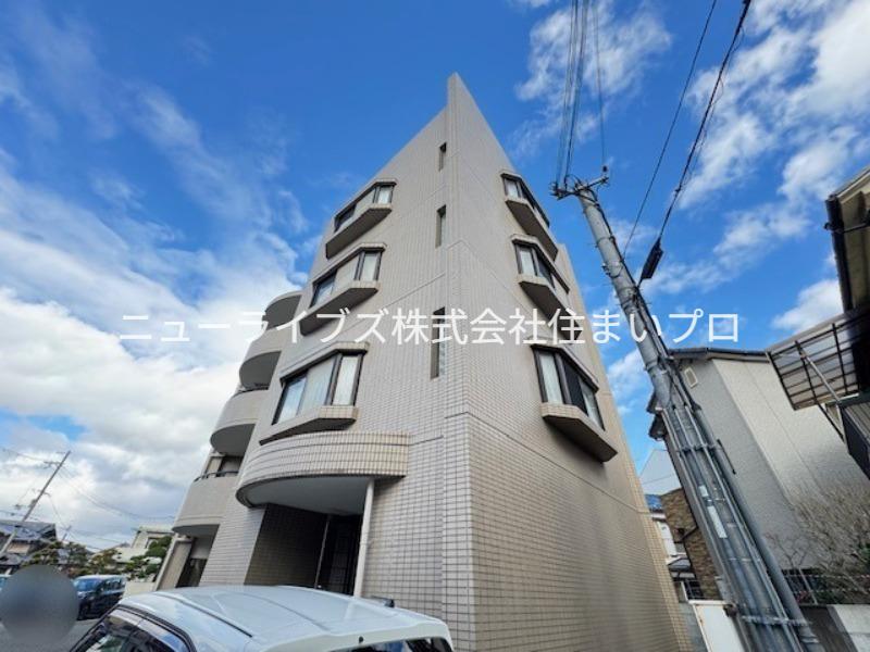 ジェントリーズ岡田
