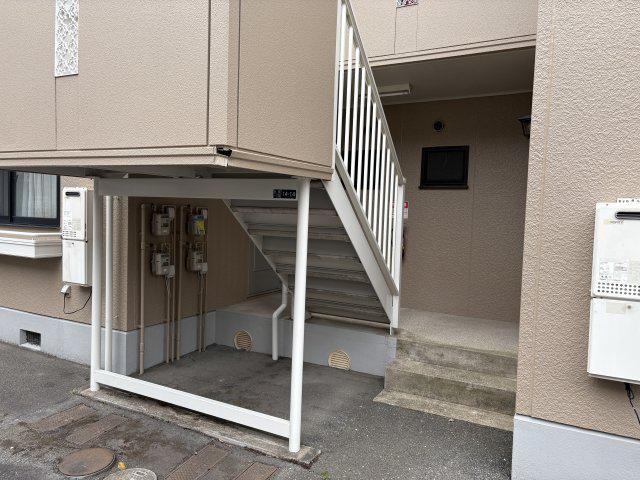 ハイツラポール