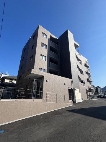 ロワール・イン柳原町