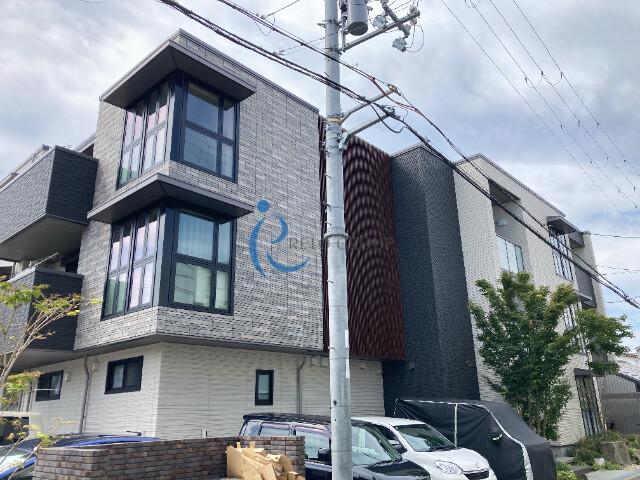 シャーメゾン ルアナ
