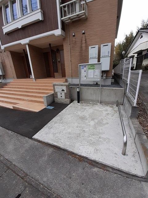 ポラリス・ハウス A