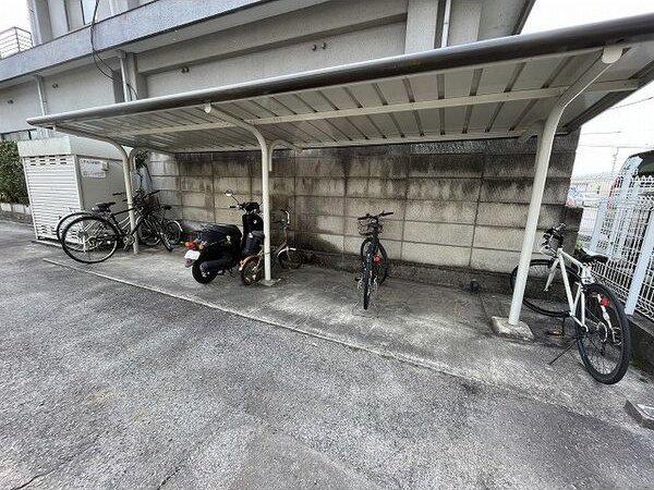 SURPLUS TWO OHTA