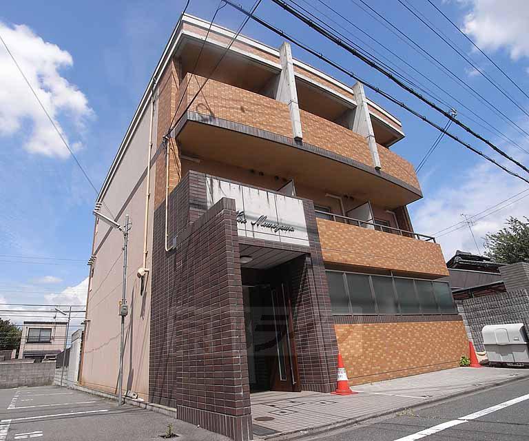 HIROMOMOYAMA