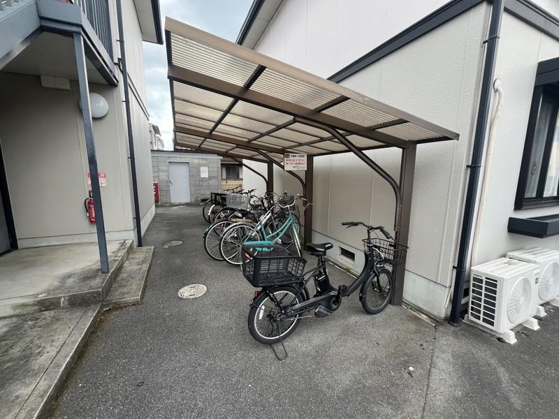 ブリーズ大安寺B
