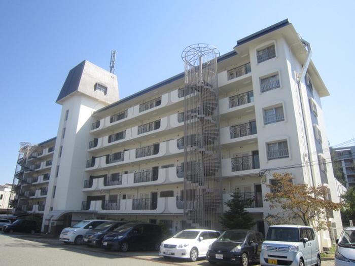 ハイツ三ツ池台