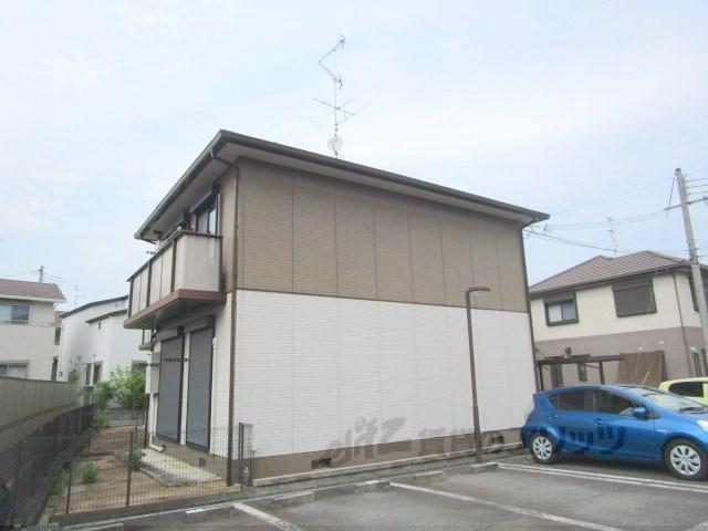 ウィステリア伏見