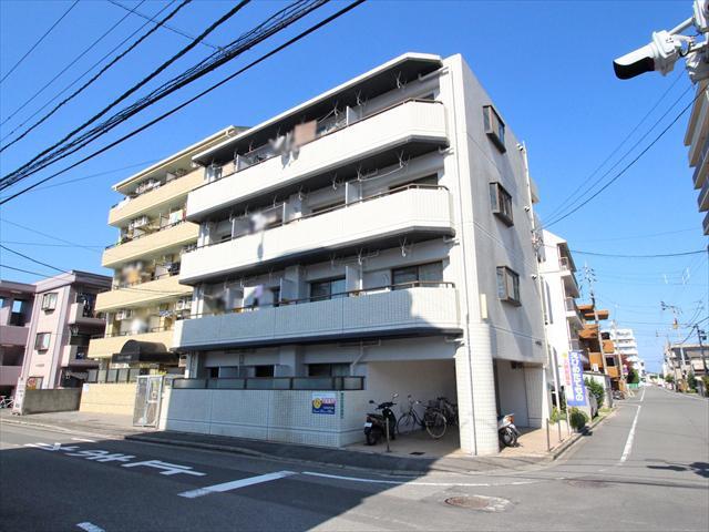 ハイネス山越