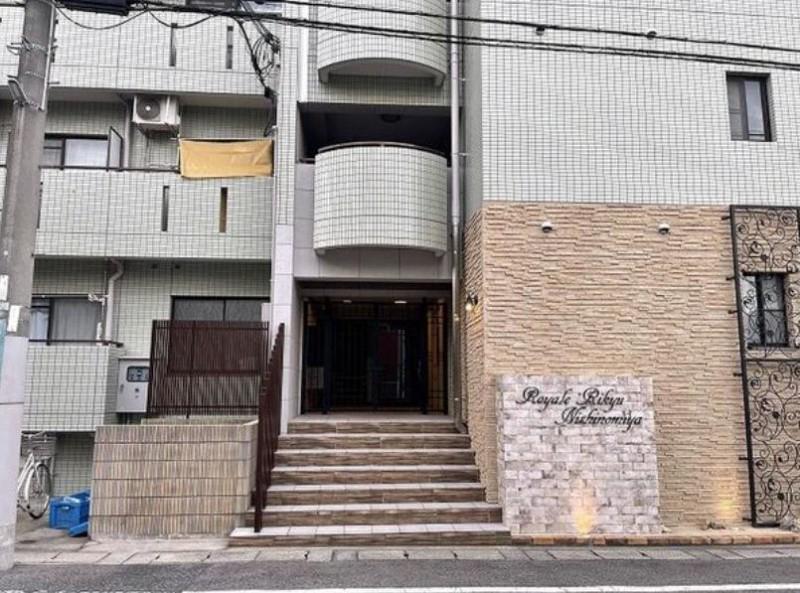ROYALE離宮西宮