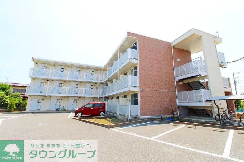 レオパレス代官町