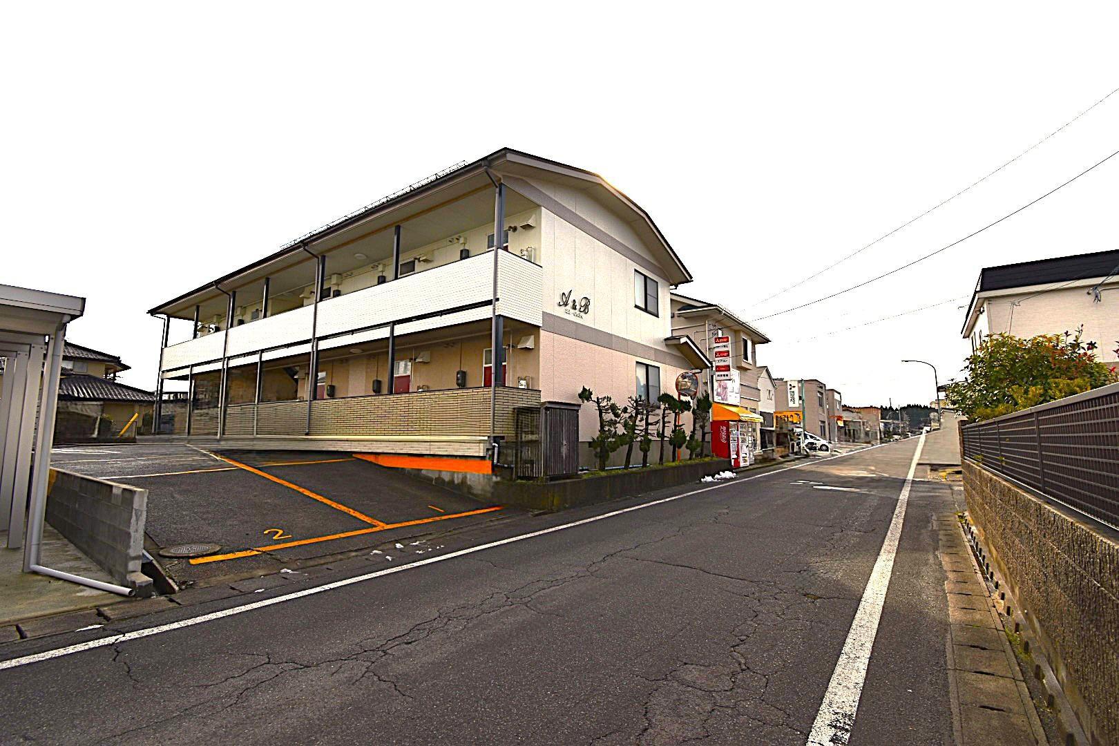 由利高原鉄道 薬師堂駅(秋田) 徒歩11分 2階建 築35年