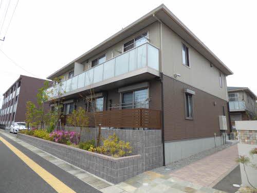 クオーレ西都 C棟