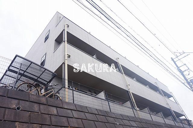 アンプルールフェール横浜子安台