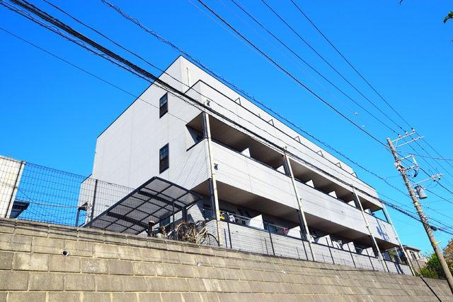 アンプルールフェール横浜子安台