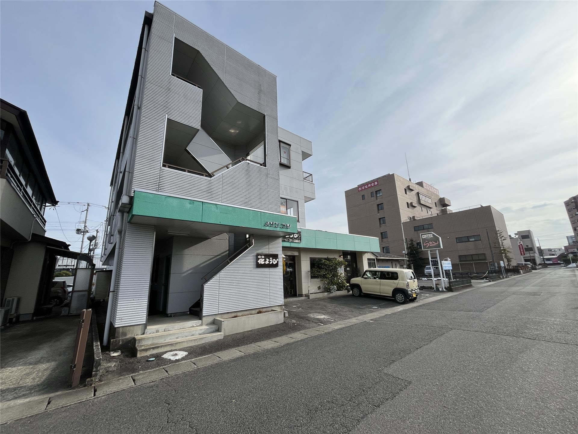 メゾンフジ