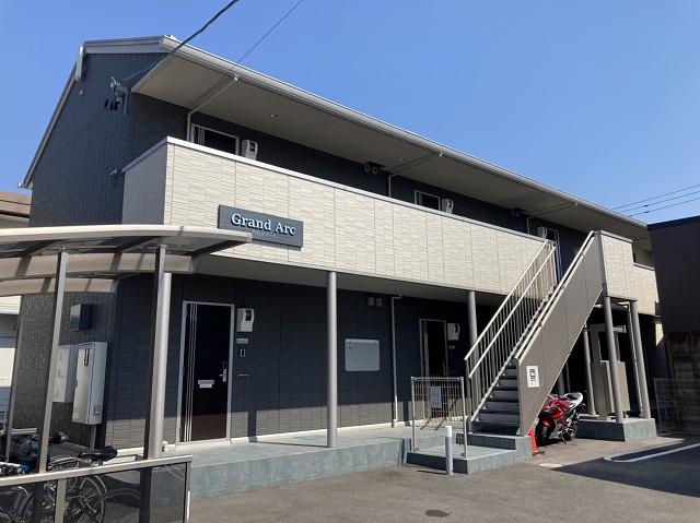グランドアーク