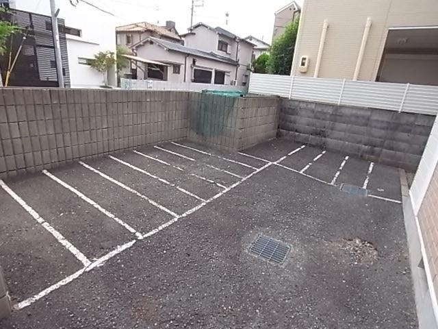 アザリア