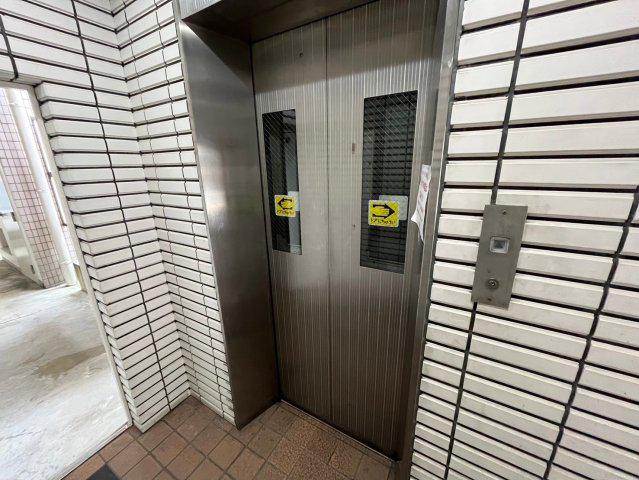 メゾンエイコー寝屋川A