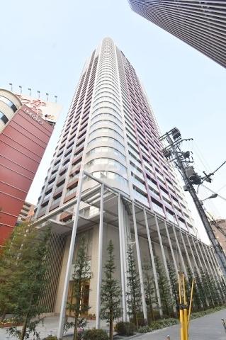 ザ・梅田タワー