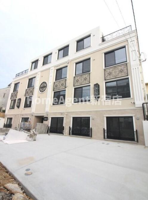 THE UNDERZ SUITE RESIDENCE