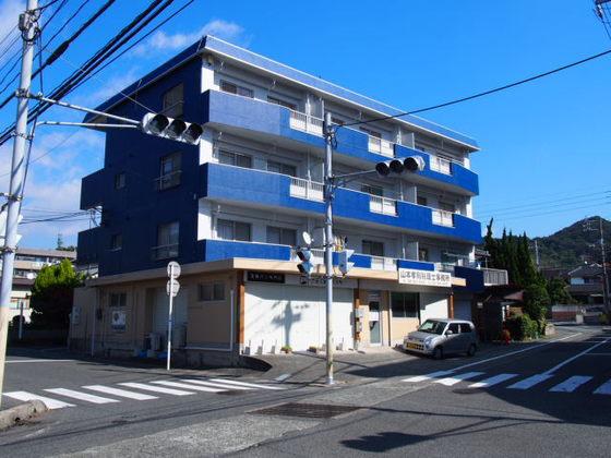 レノン山の田