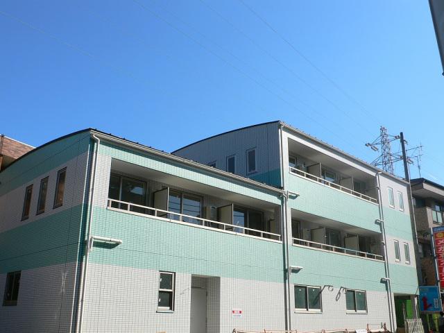 ノイエス三田8