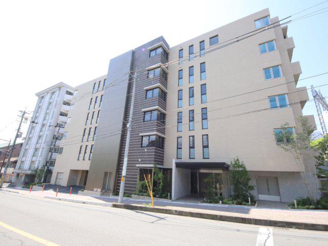 TOUR DANGE IKOMA