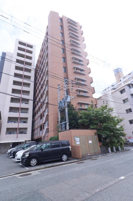 クレタ県庁前