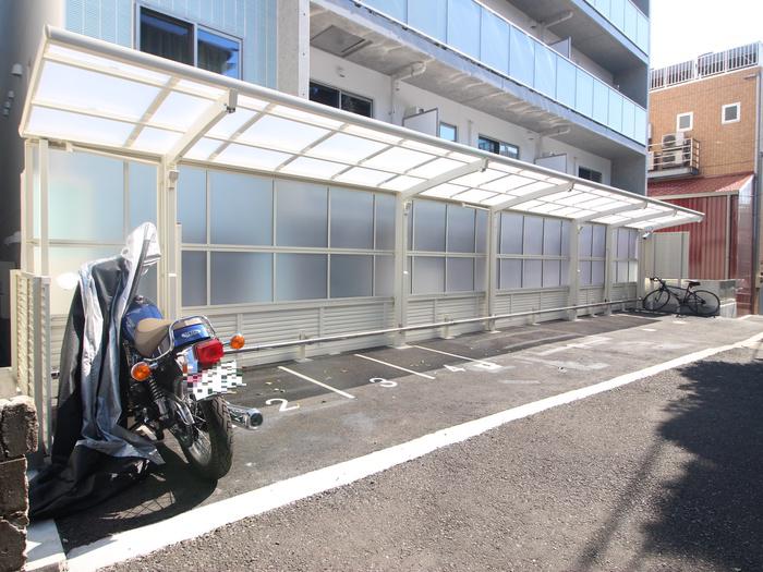 サントリーニ横浜