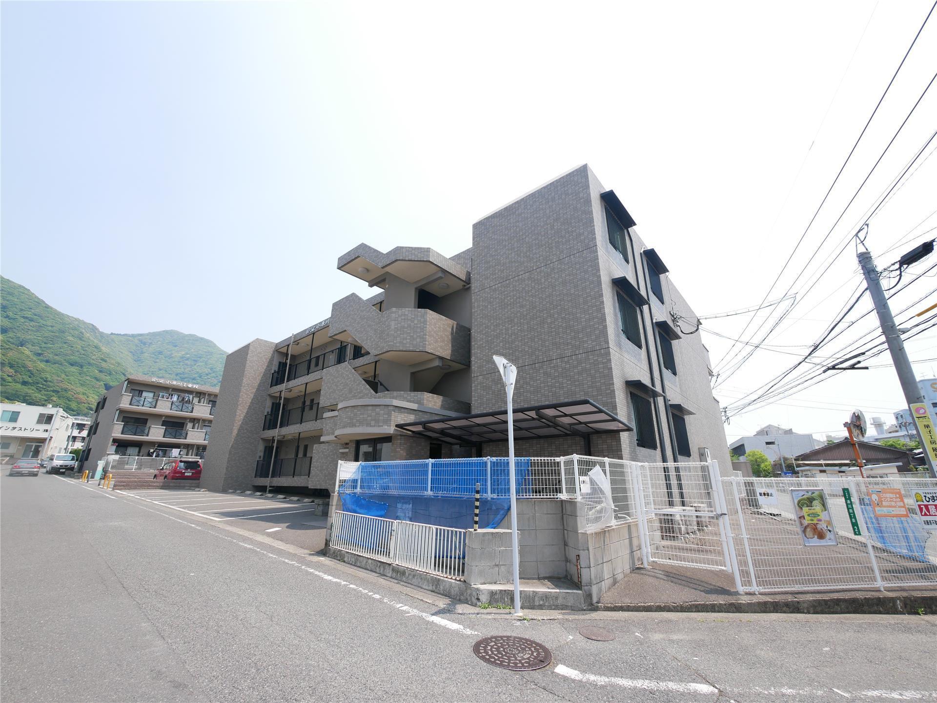 エル・スール小原川II番館