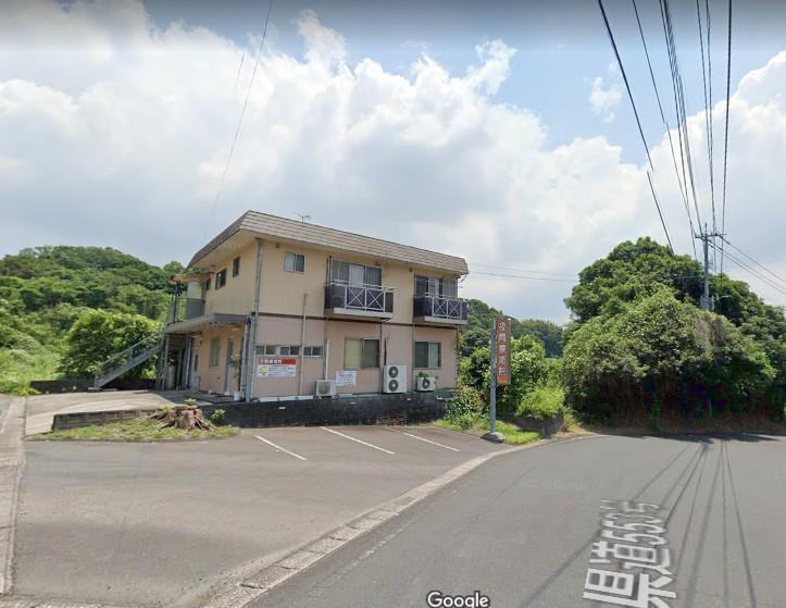 フェヴァリー川東