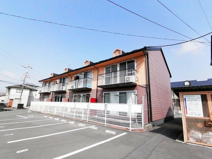 プレジール富井A棟