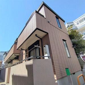 メゾンウィスタリア