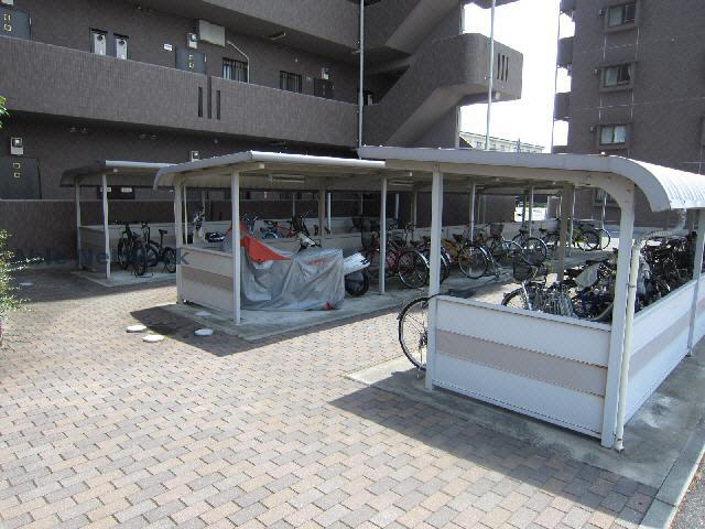 アーバンヒルズ城山