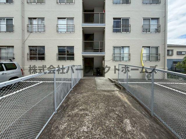 御殿山コーポB棟