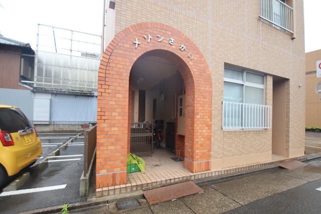 メゾンさかい